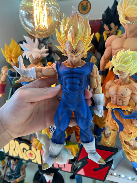 Majin Vegeta — Edição Premium